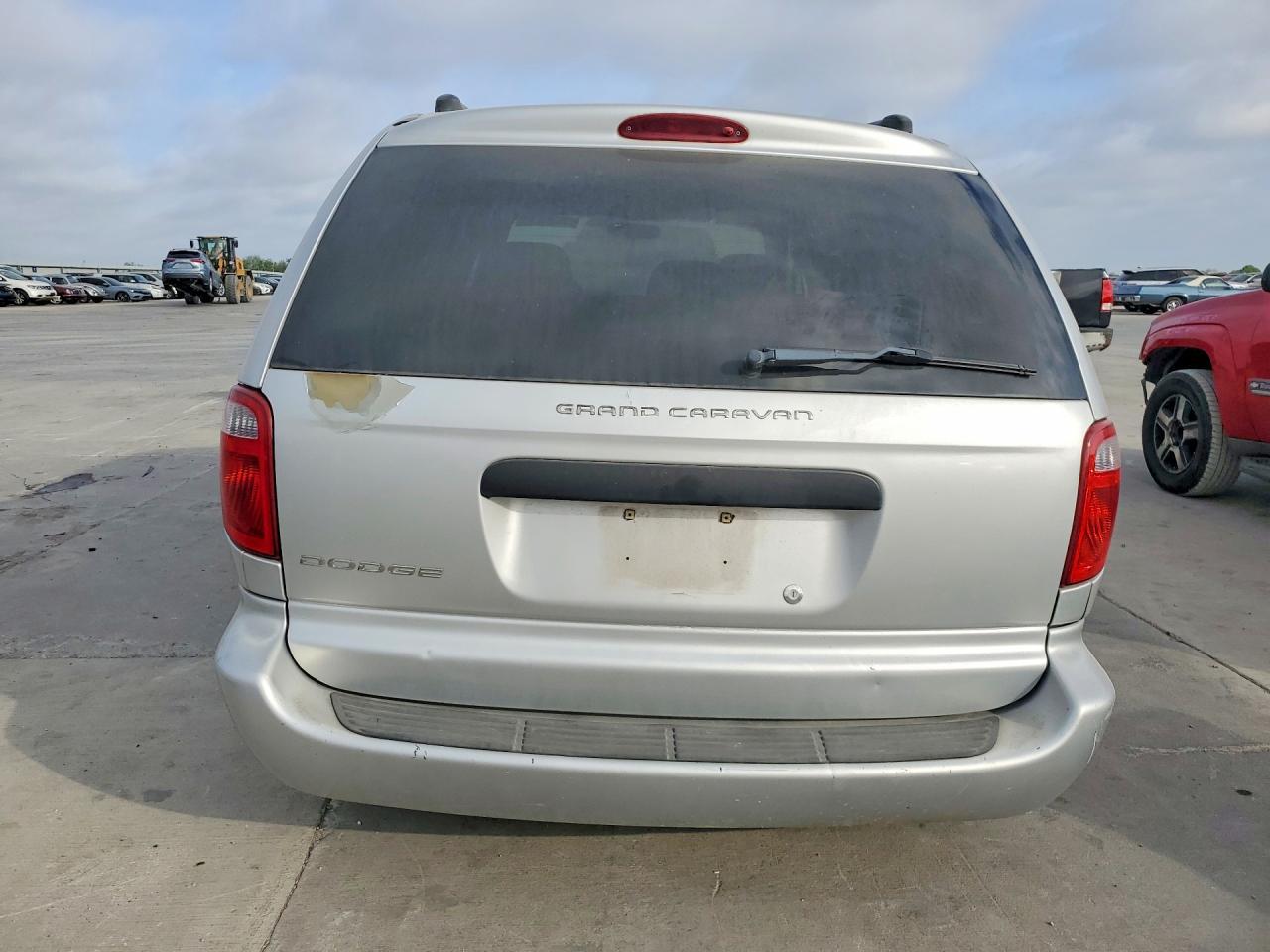 2005 Dodge Grand Caravan Se - Фото 6