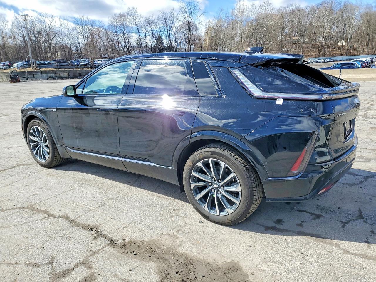 2025 Cadillac Lyriq Sport - Image 2