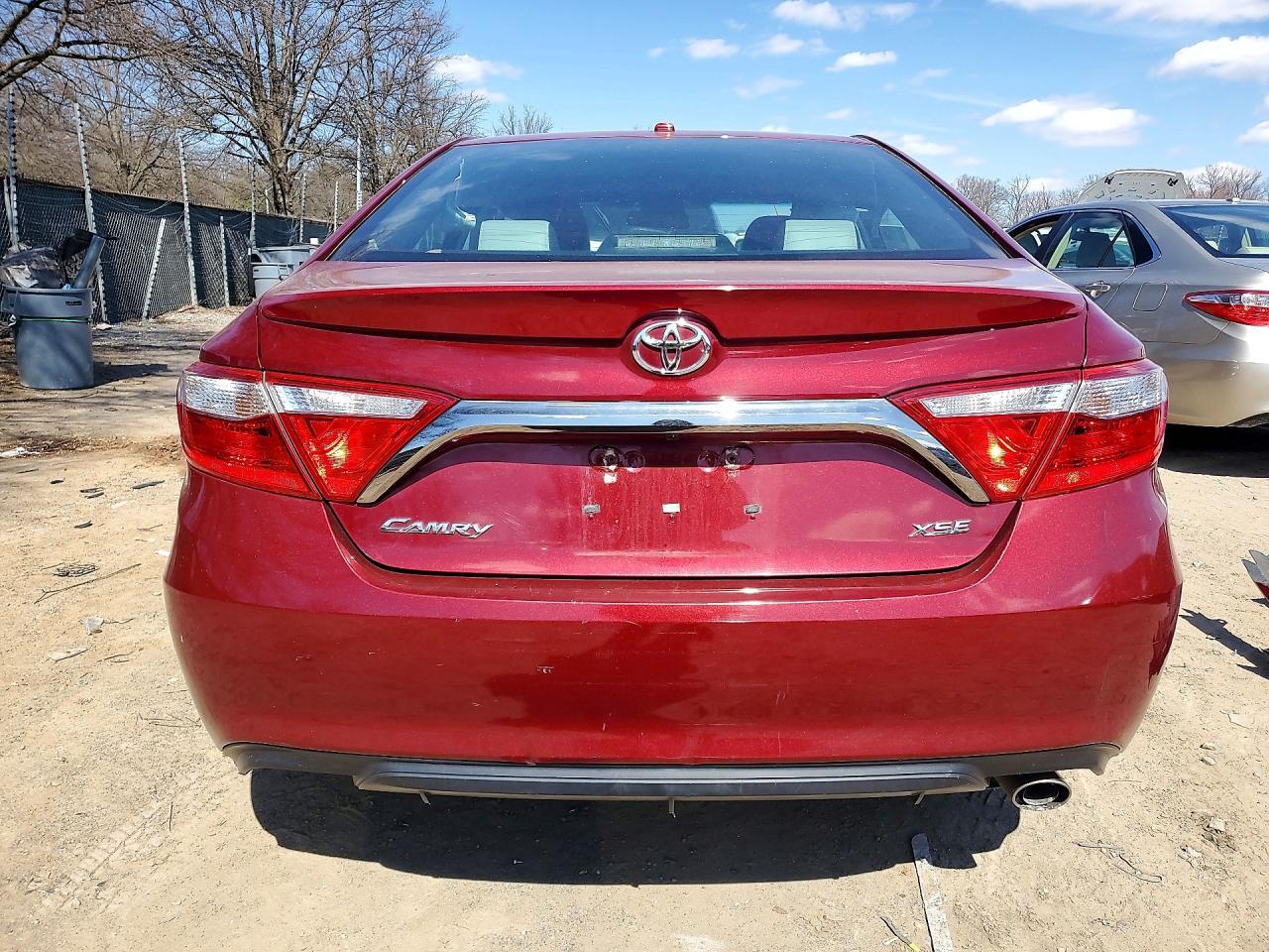 2016 Toyota Camry Xse - Фото 6