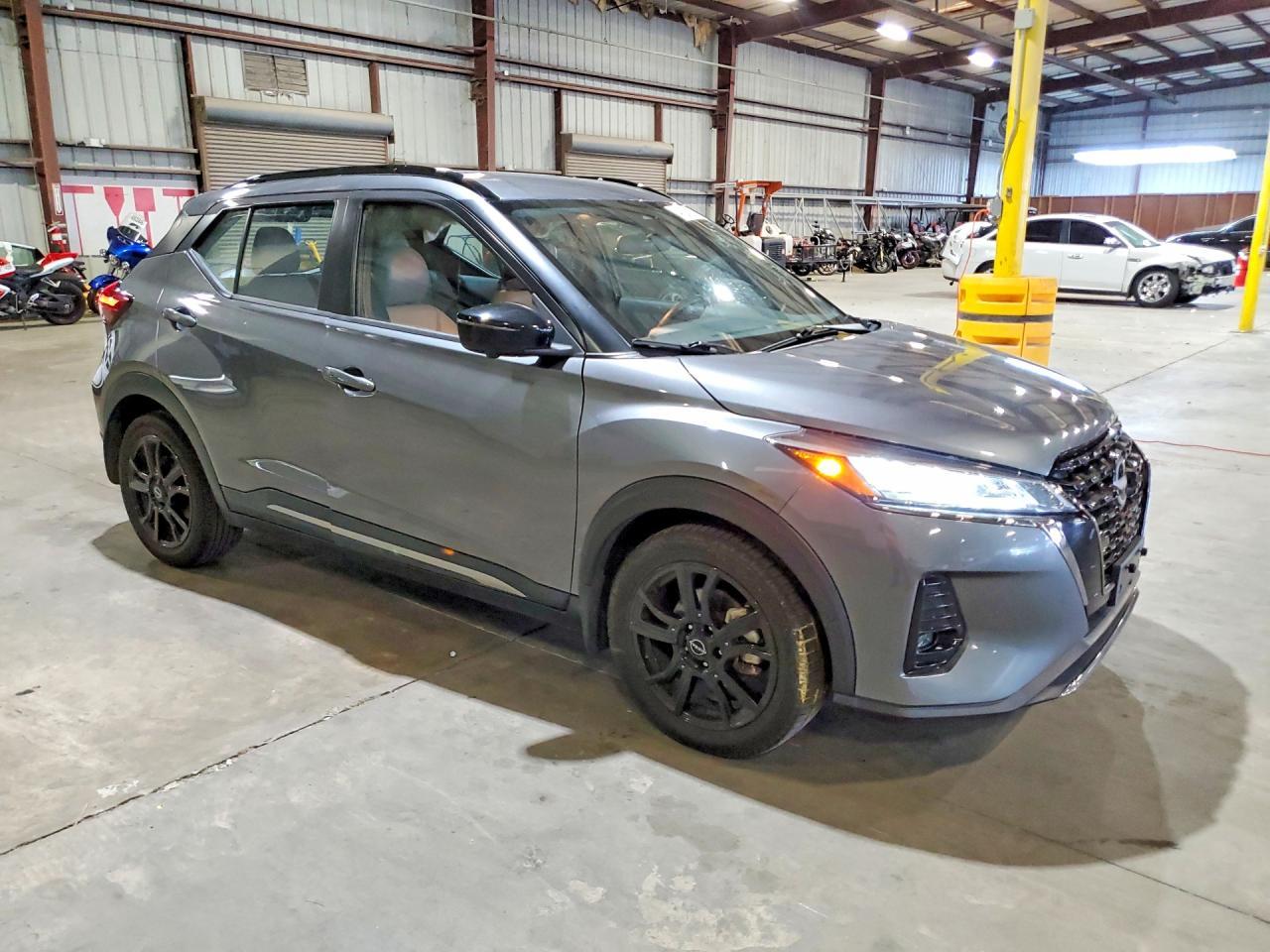 2024 Nissan Kicks Sr - Фото 4