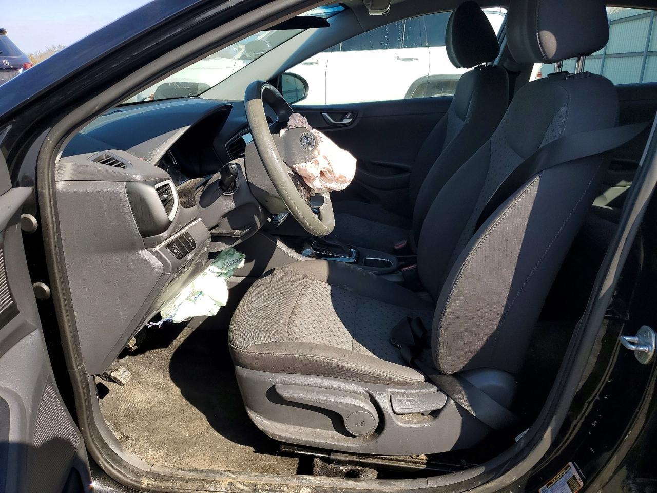 2019 Hyundai Ioniq Hybrid Blue - Image 7