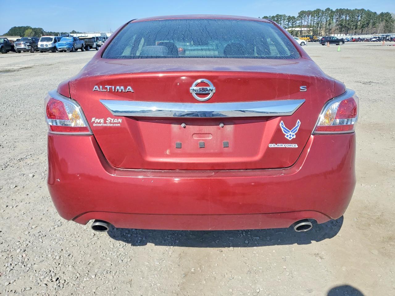 2015 Nissan Altima 2.5 S - Фото 6
