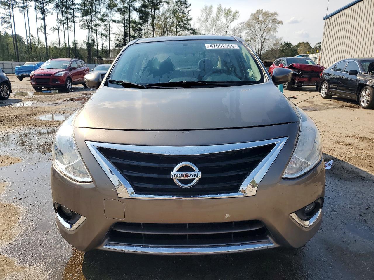 2015 Nissan Versa 1.6 Sl - Фото 5