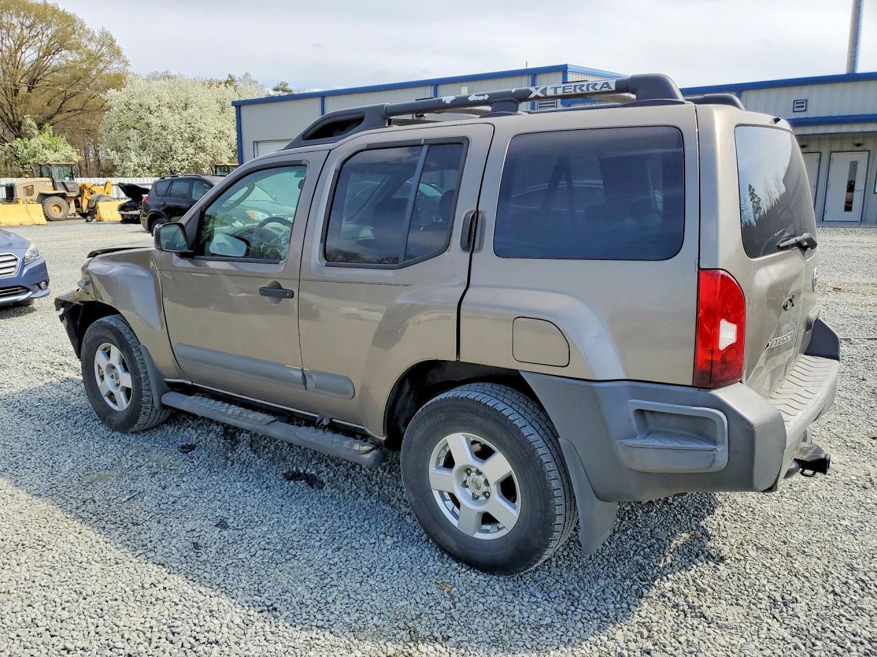 2006 Nissan Xterra X - Image 2