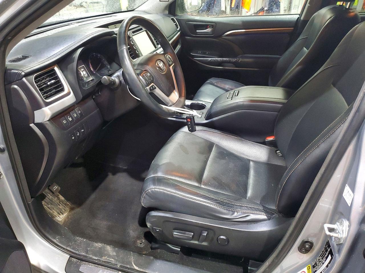 2016 Toyota Highlander Limited Platinum - Фото 7