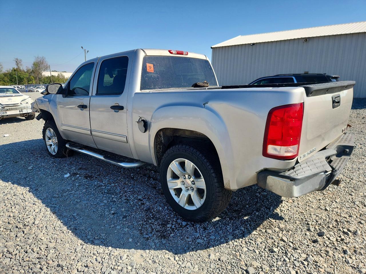 2007 GMC New Sierra C1500 - Фото 2