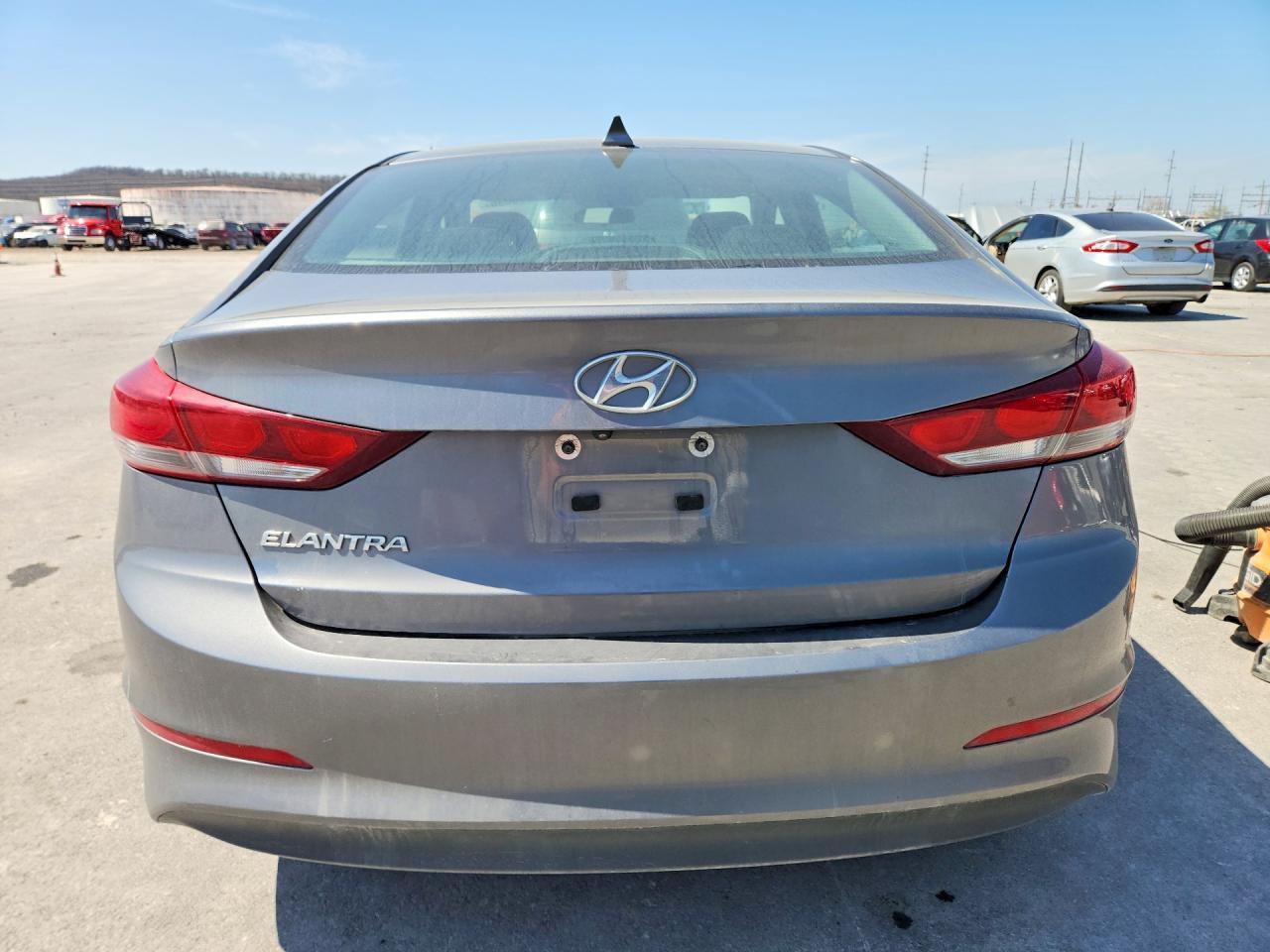 2018 Hyundai Elantra Sel - Фото 6
