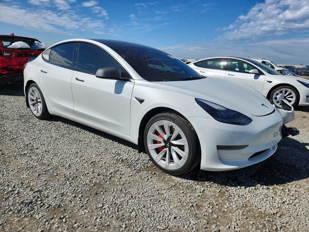 2021 Tesla Model 3 - Image 4