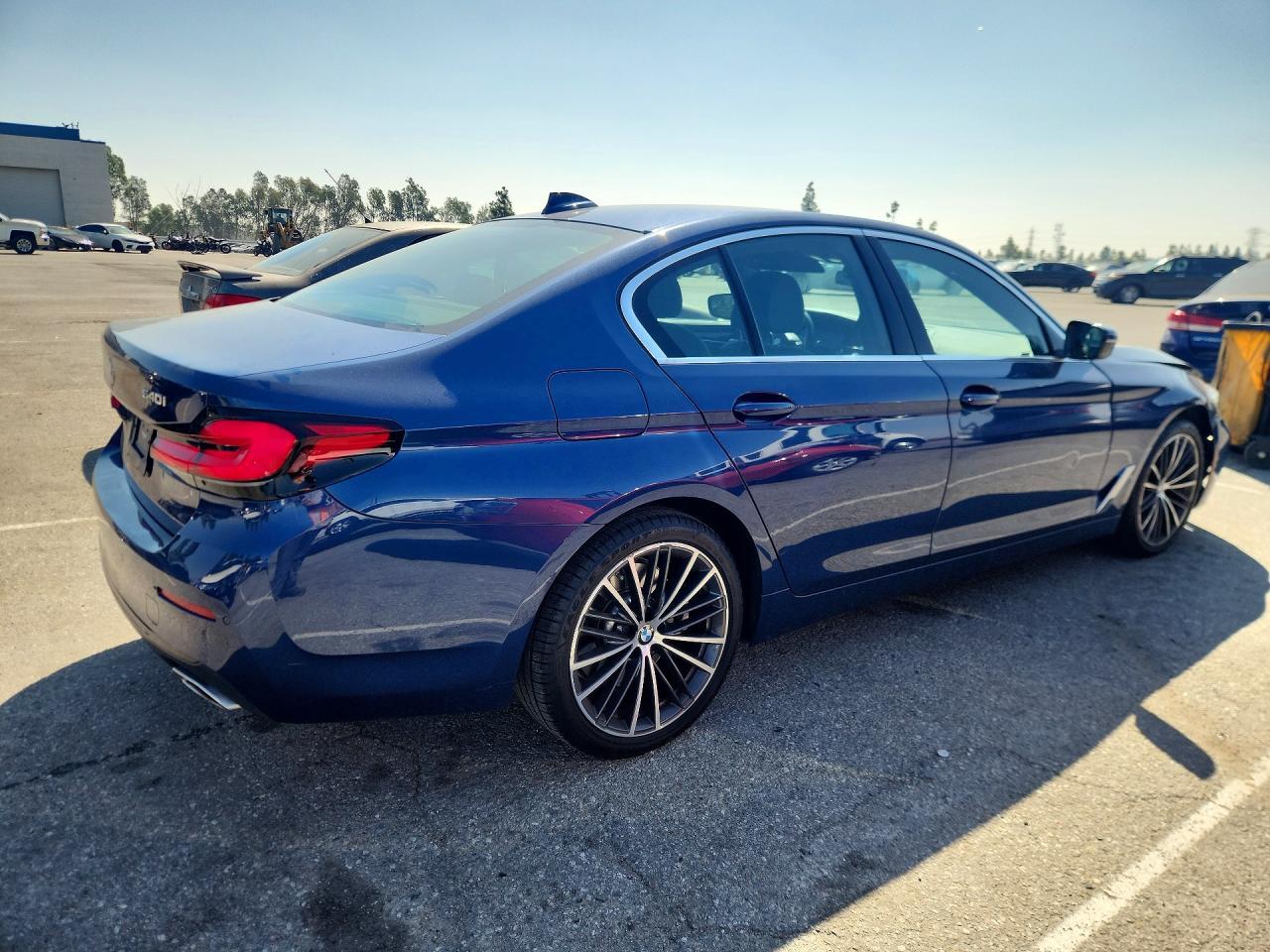 2023 BMW 540 Xi - Фото 3