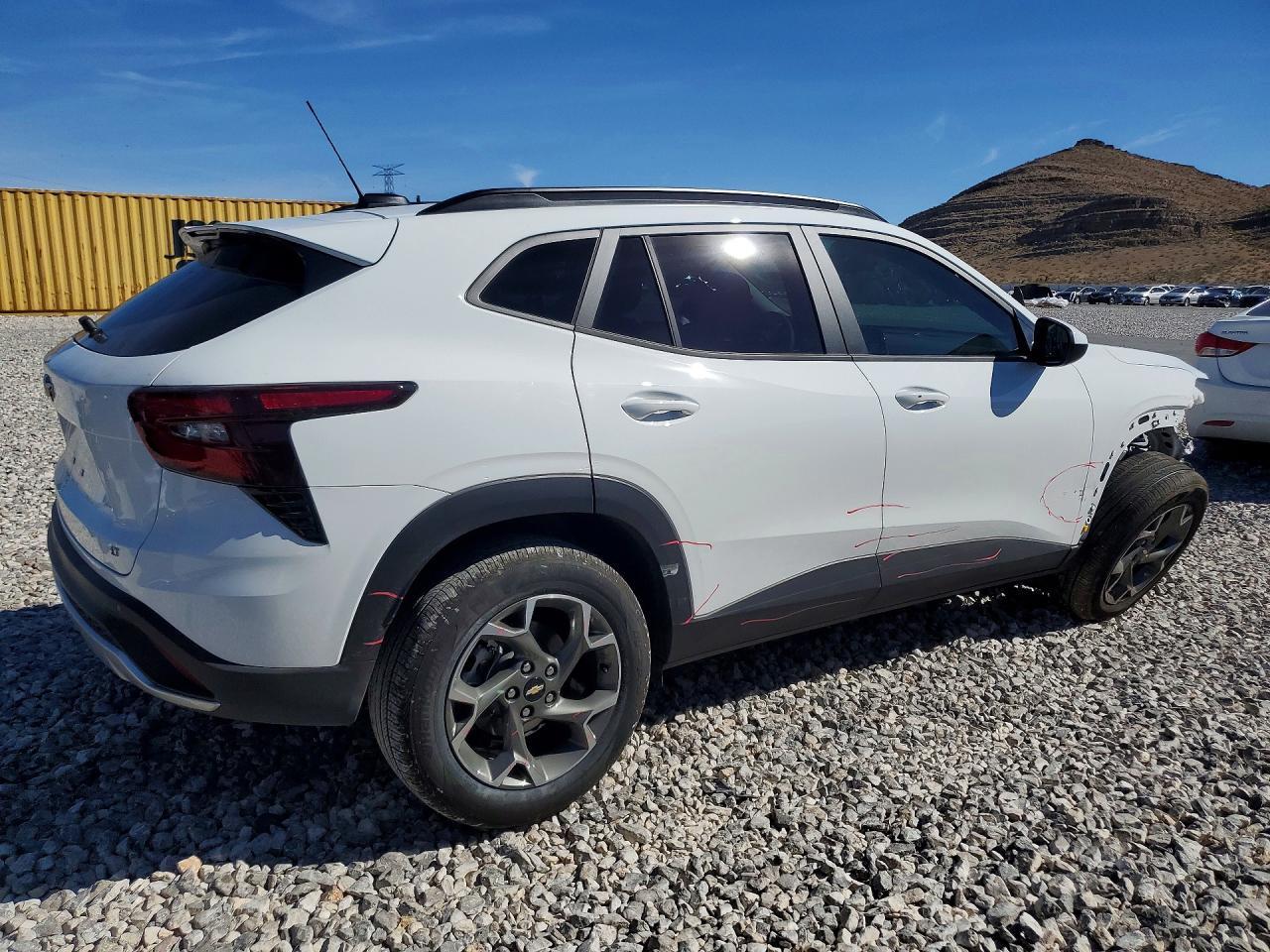 2025 Chevrolet Trax 1Lt - Фото 3