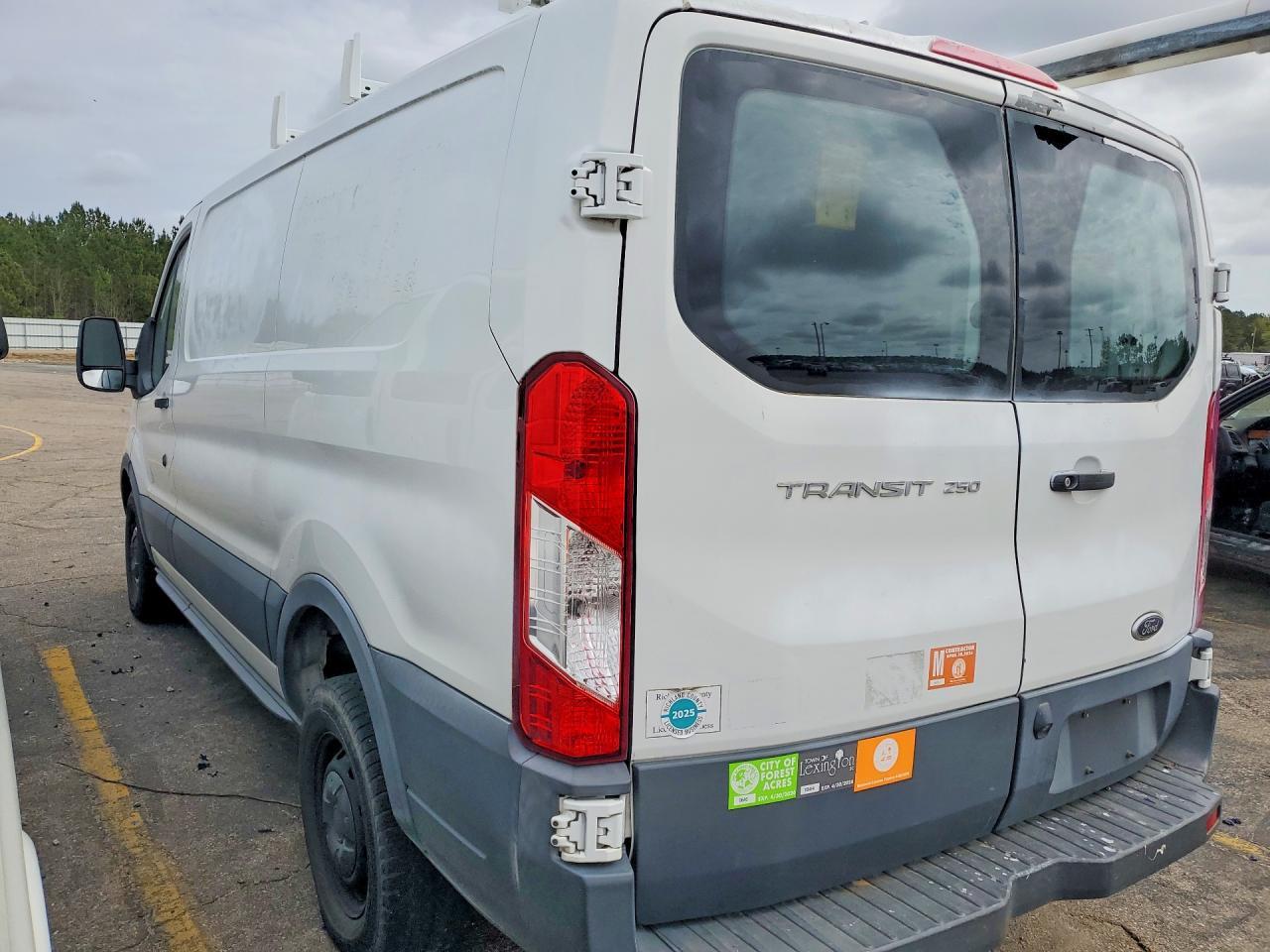 2018 Ford Transit T-250 - Фото 2