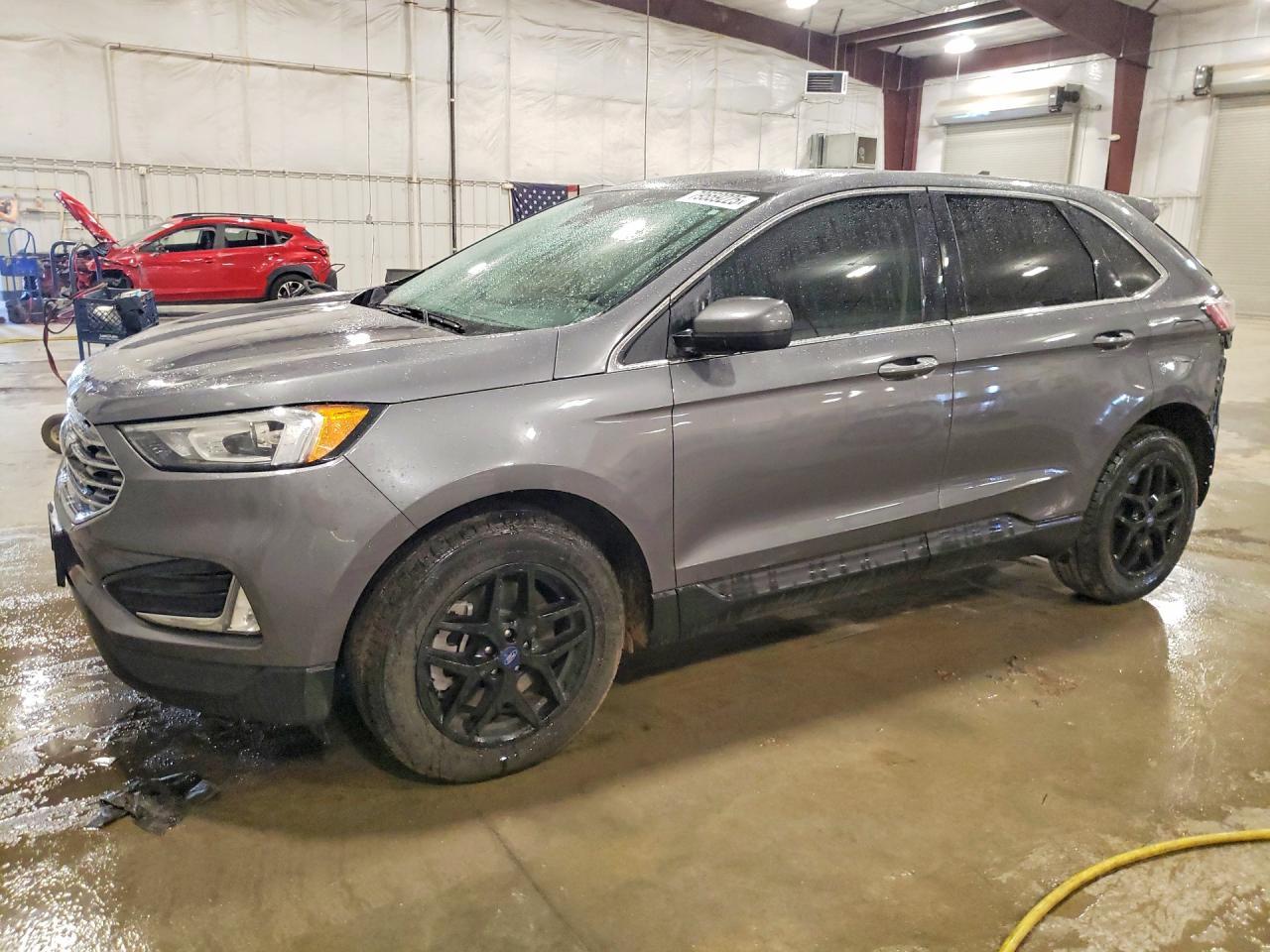 2022 Ford Edge Sel
