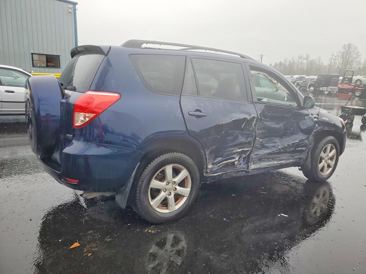 2007 Toyota Rav4 Limited - Image 3