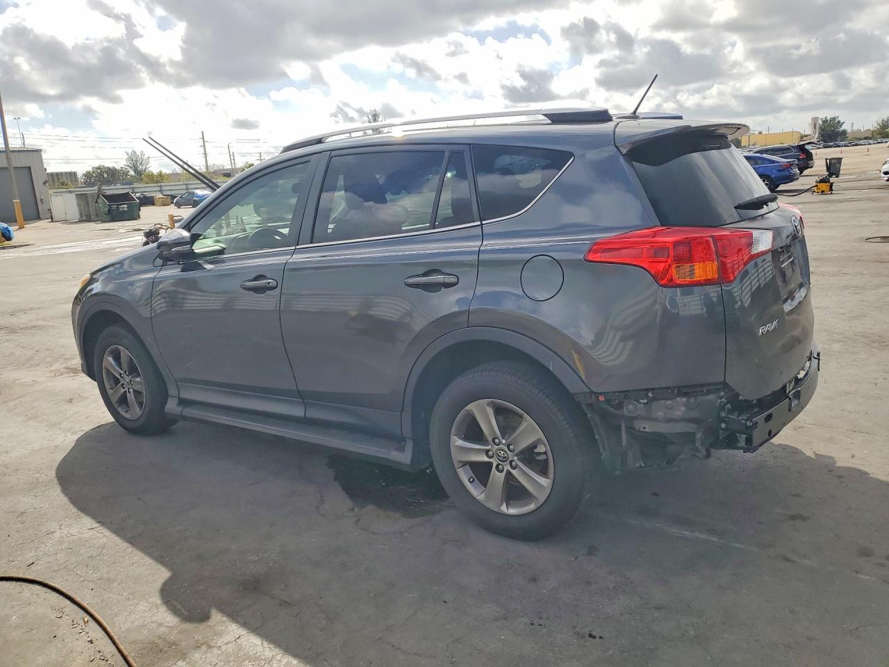 2015 Toyota Rav4 Xle - Фото 2