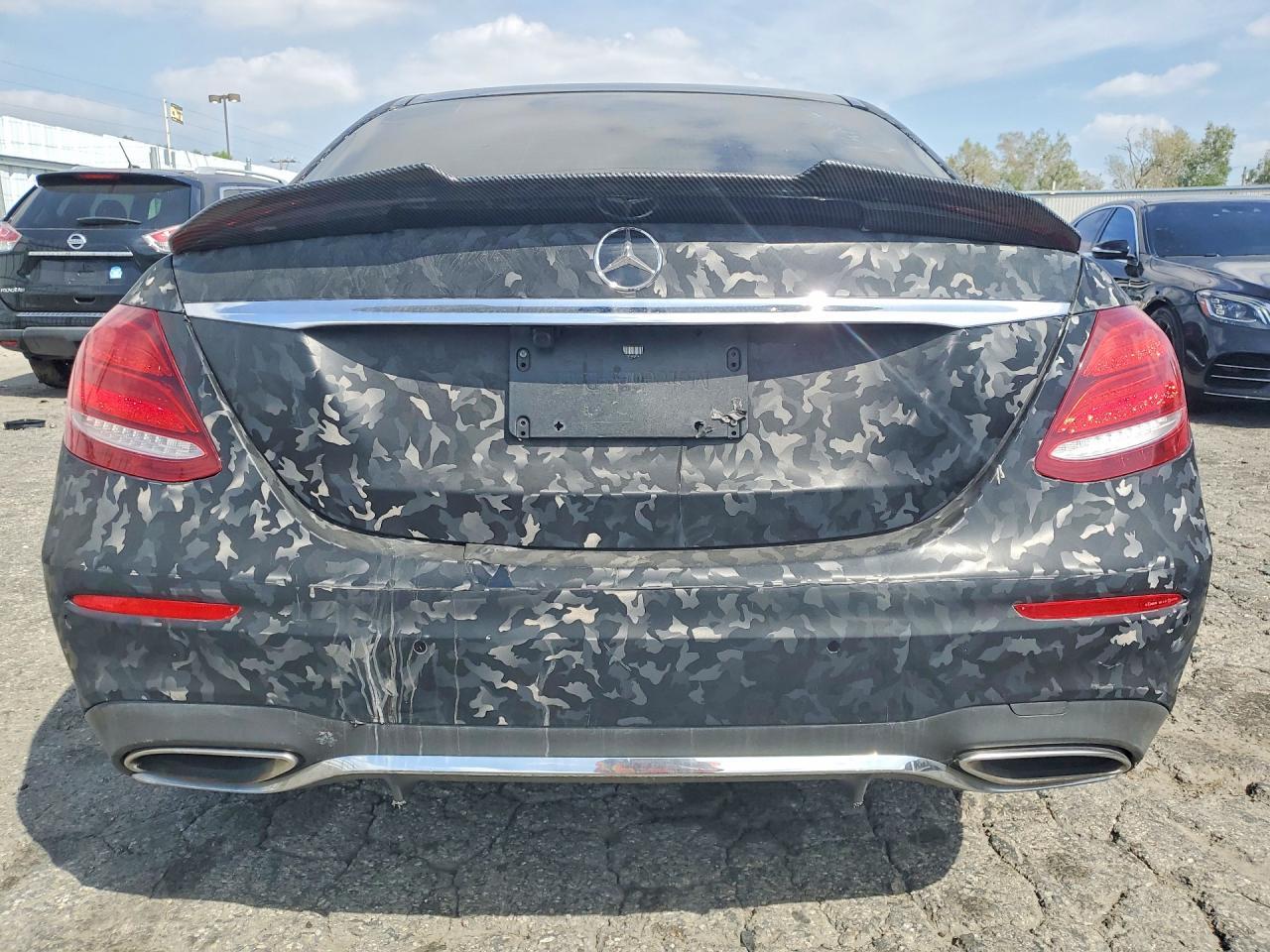 2018 Mercedes Benz E 300 4Matic - Фото 6