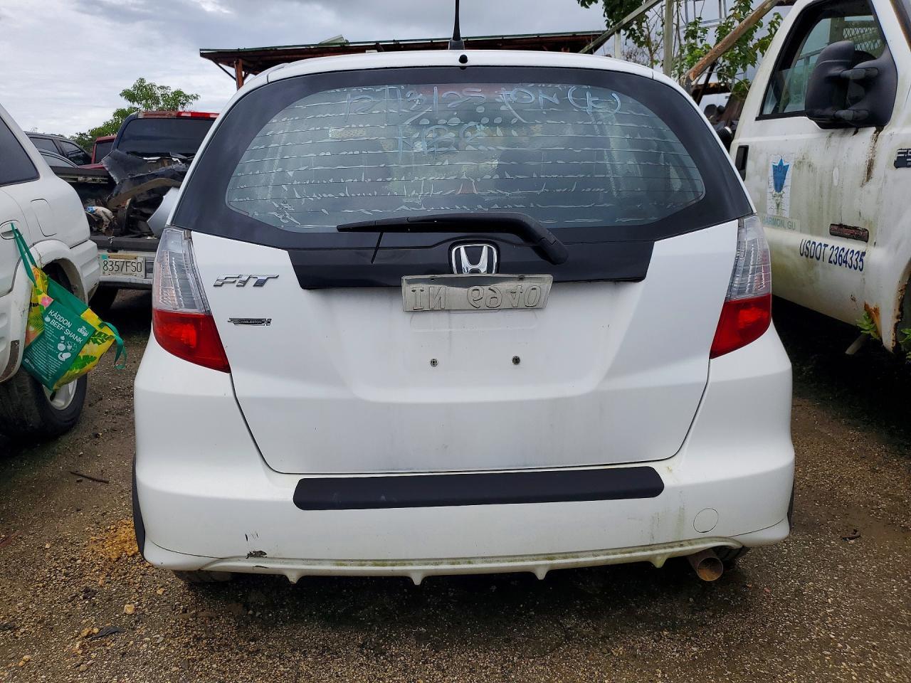 2012 Honda Fit - Image 6