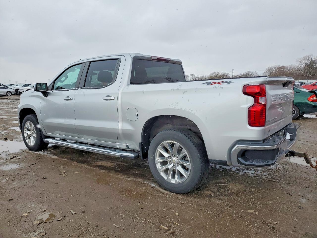 2021 Chevrolet Silverado K1500 Lt - Фото 2