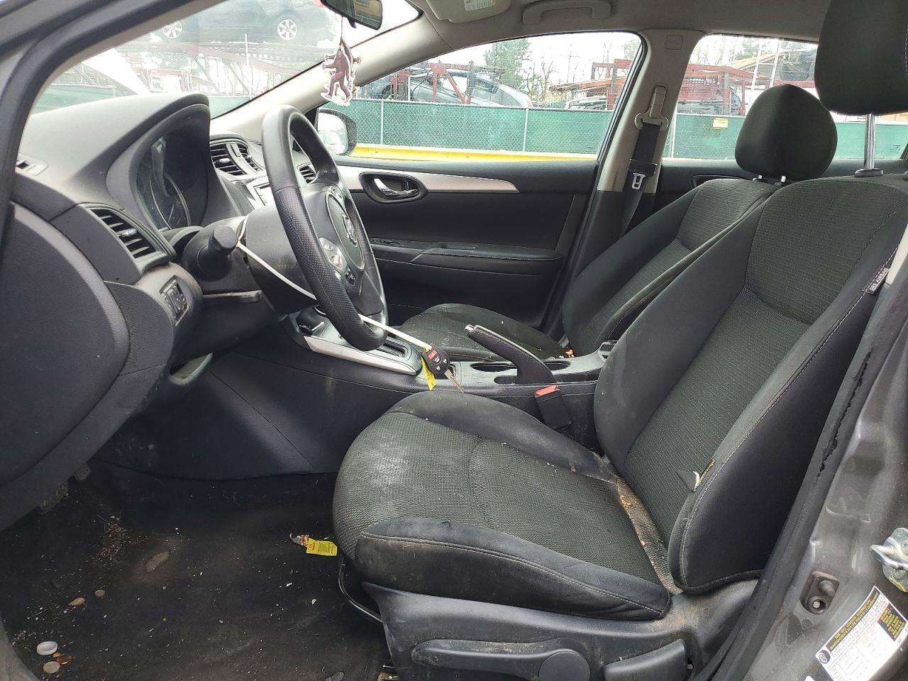 2019 Nissan Sentra S - Фото 7
