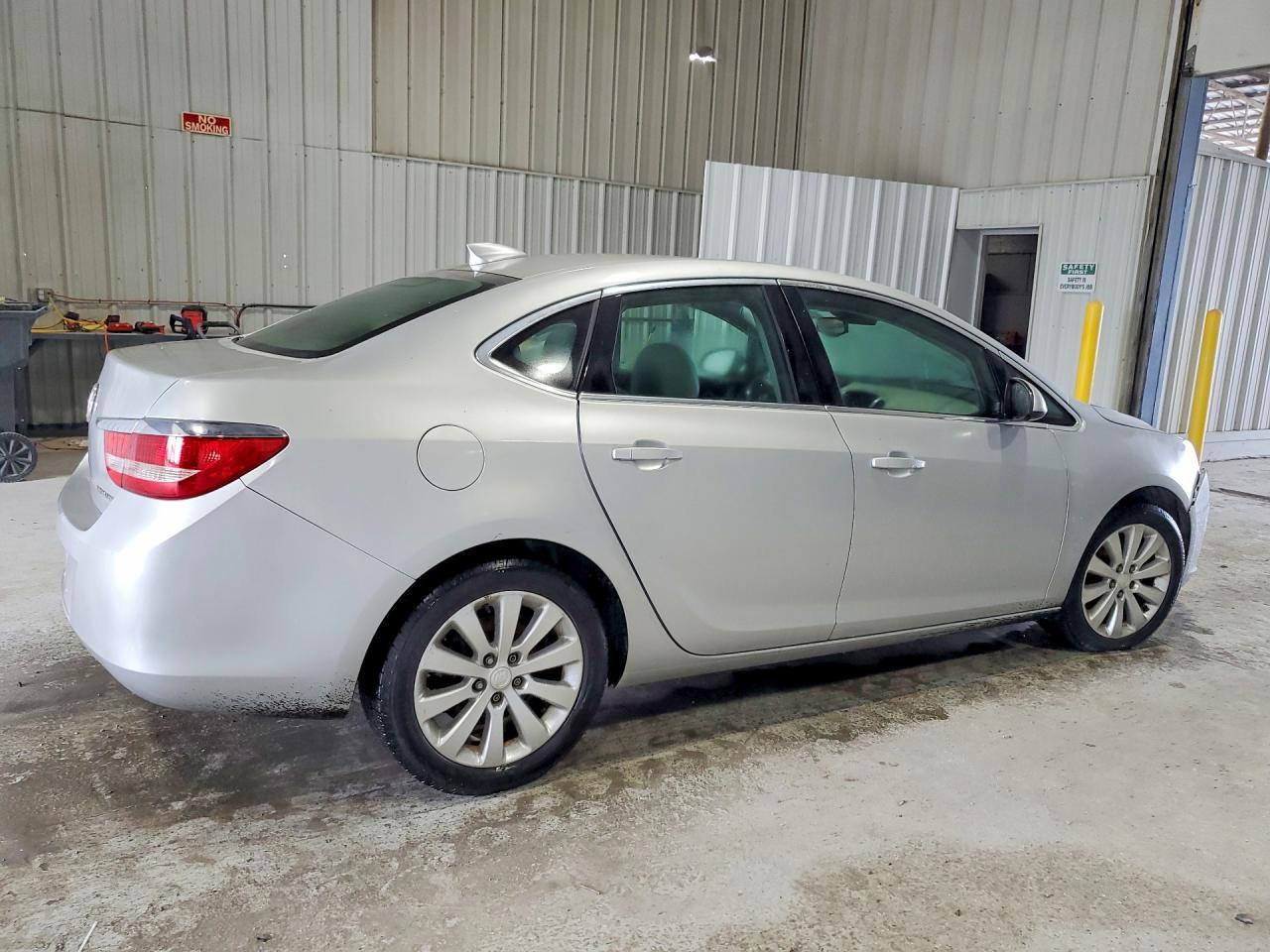 2015 Buick Verano - Image 3