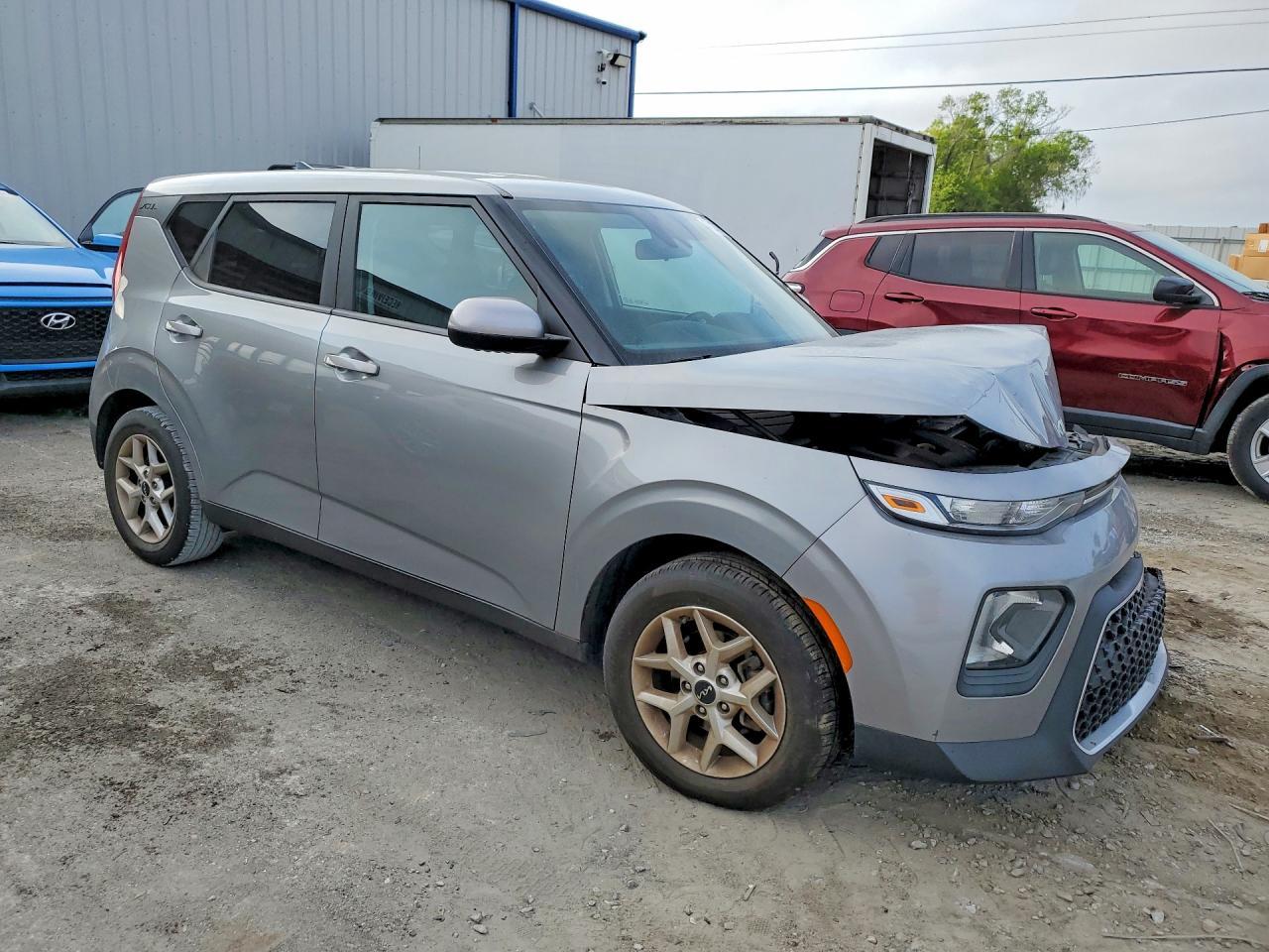 2022 Kia Soul Lx - Фото 4