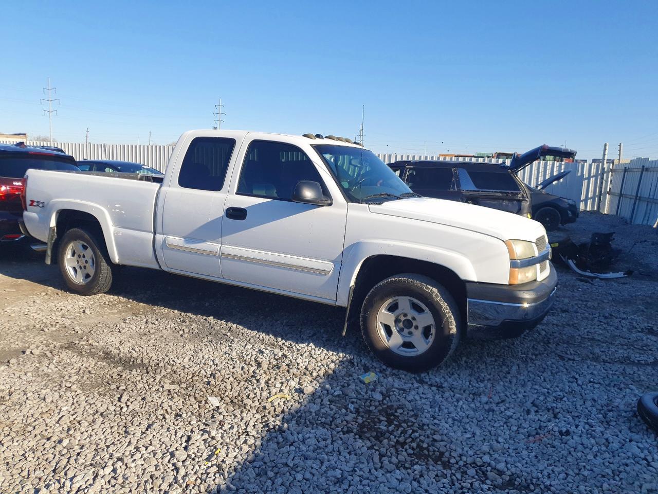 2004 Chevrolet Silverado K1500 - Image 4