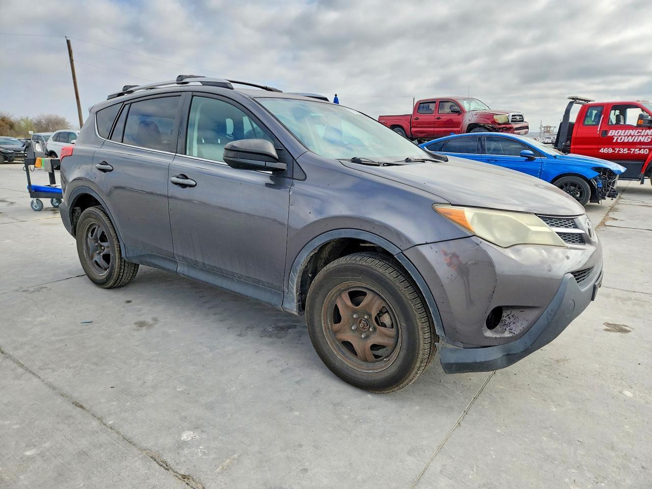 2015 Toyota Rav4 Le - Image 4