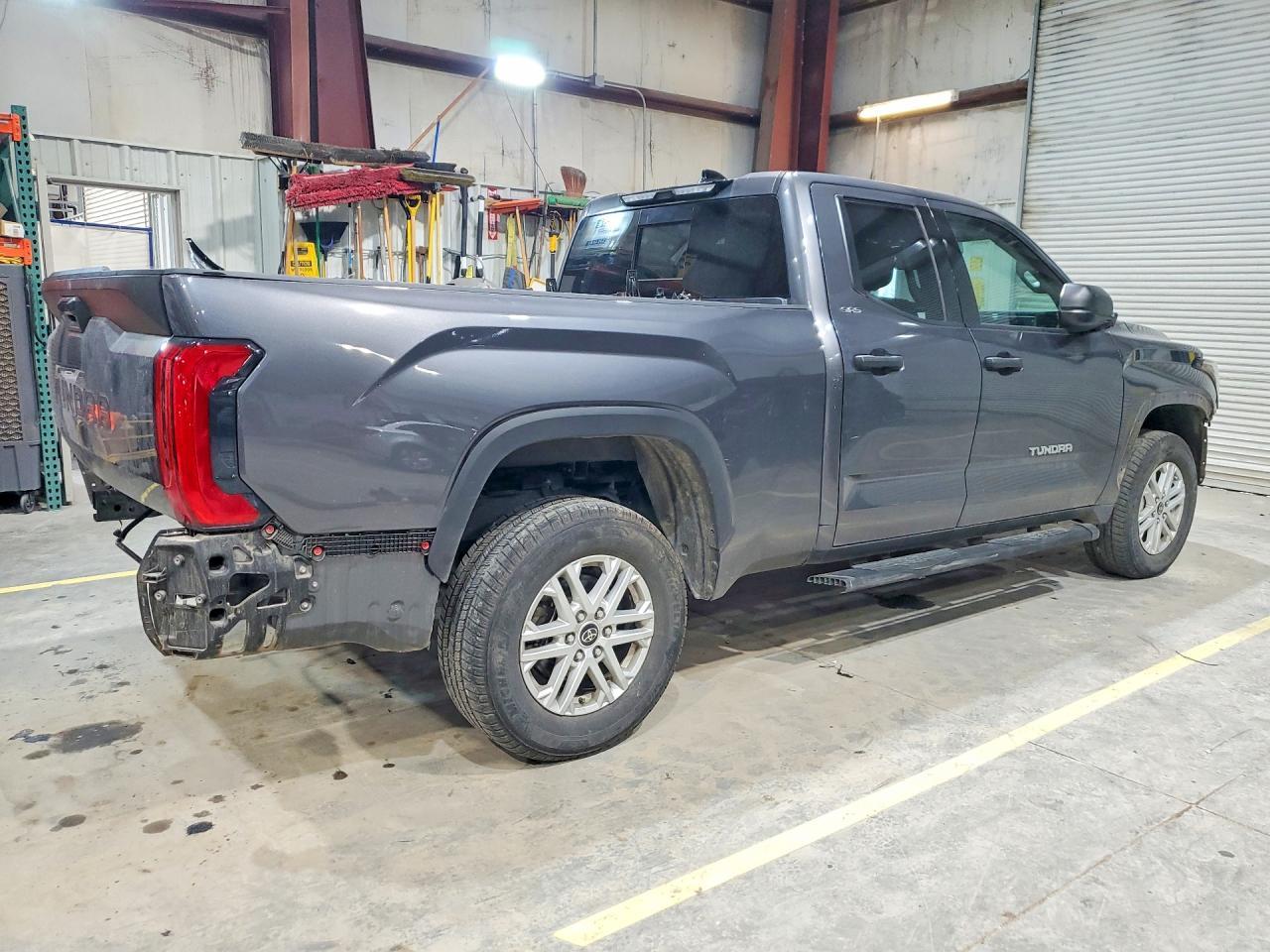 2023 Toyota Tundra Double Cab Sr - Фото 3