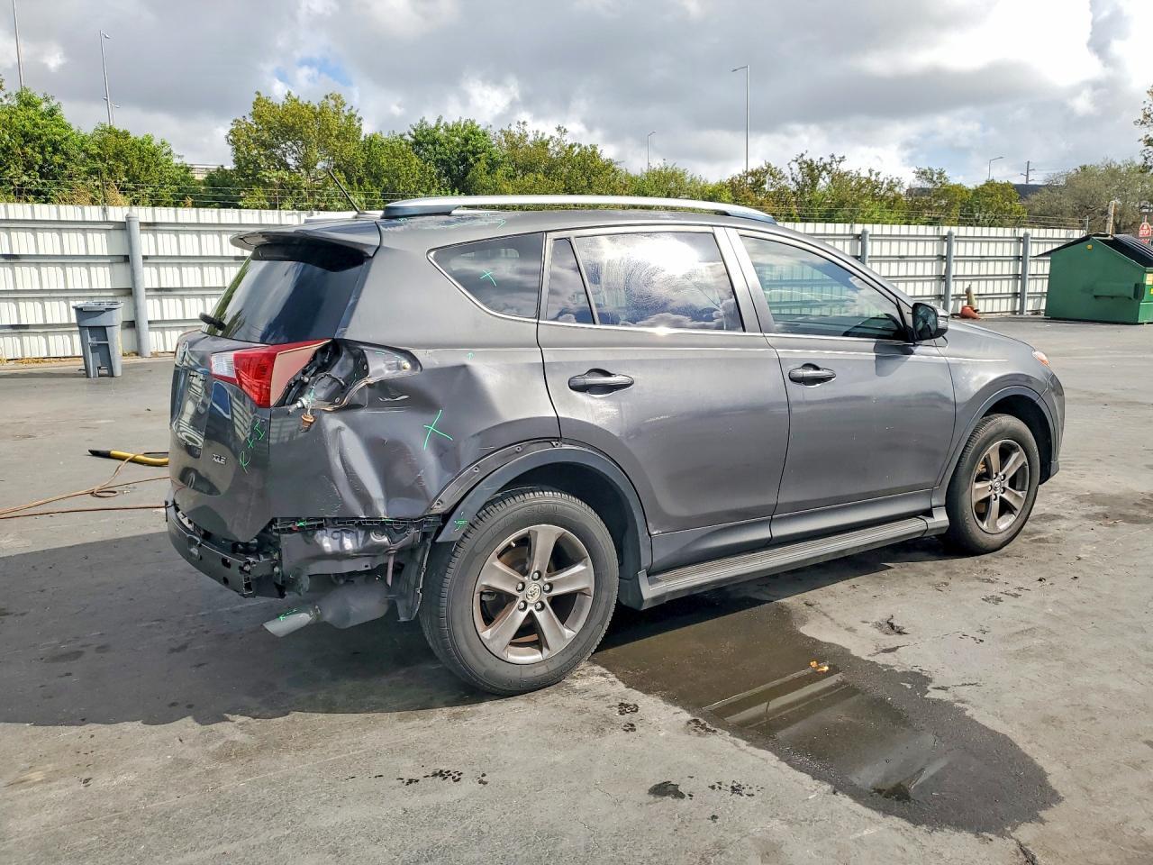 2015 Toyota Rav4 Xle - Фото 3