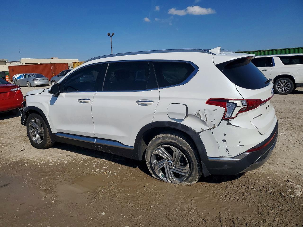2022 Hyundai Santa Fe Sel - Image 2