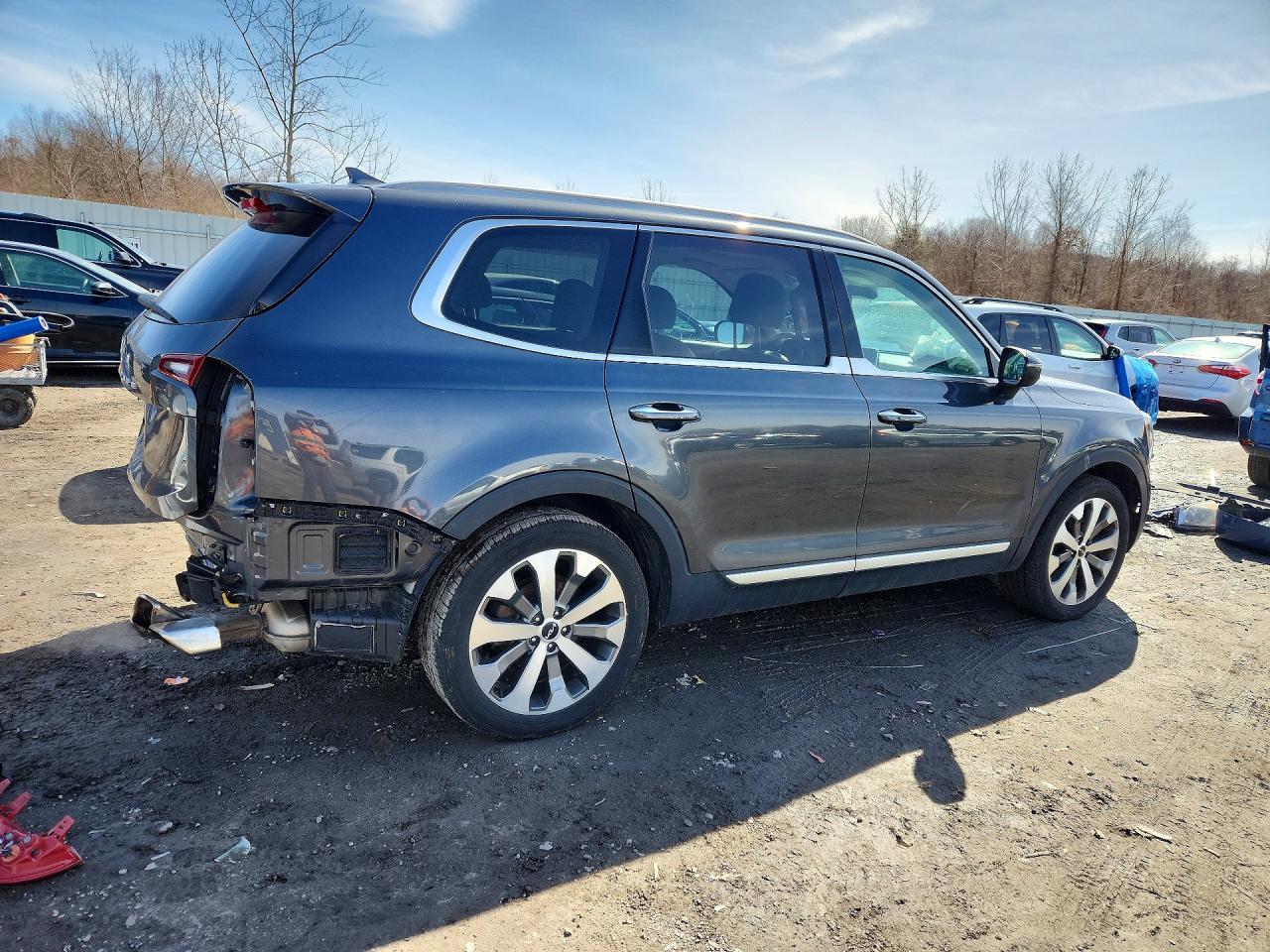 2022 Kia Telluride S - Фото 3