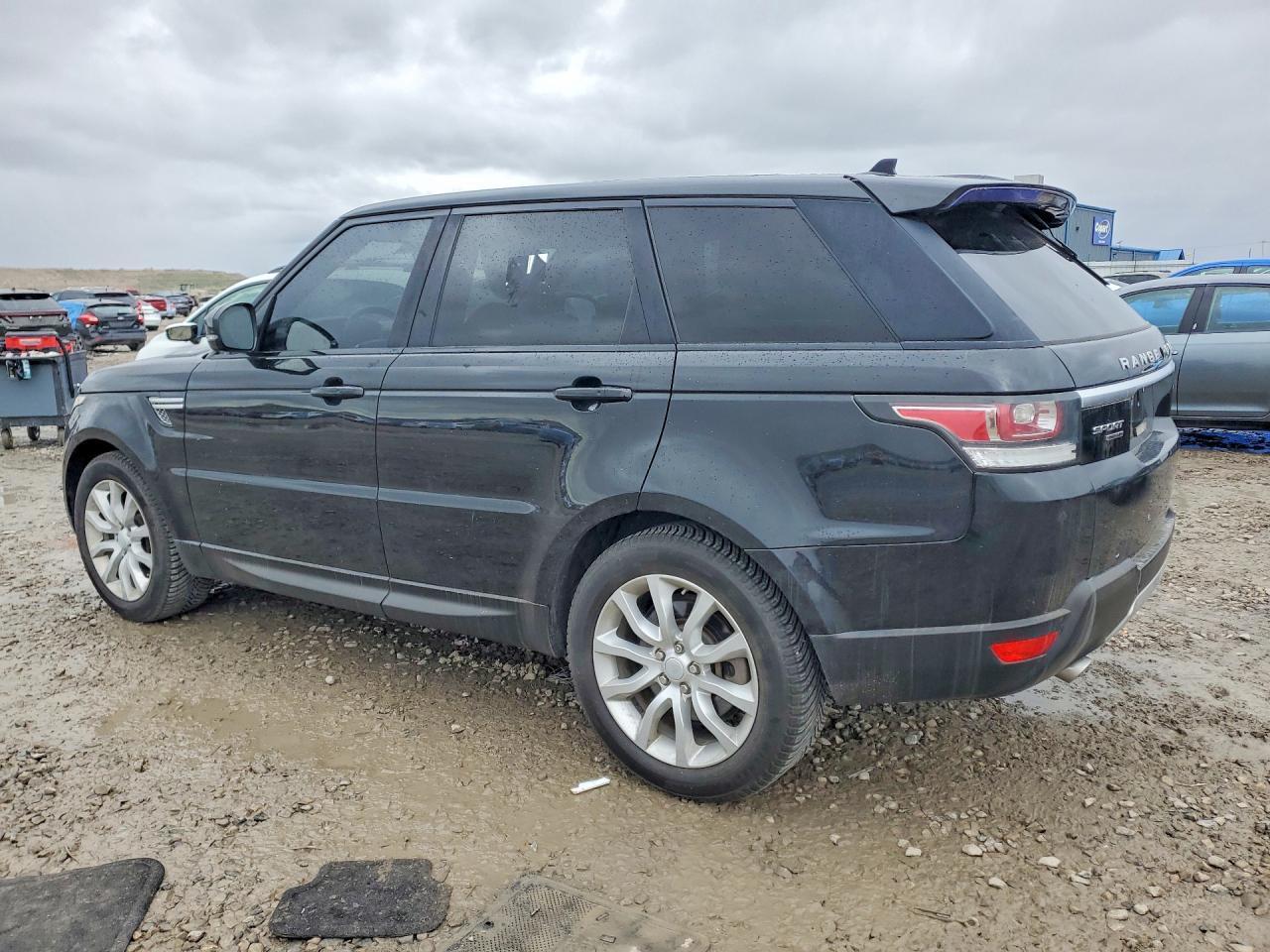 2016 Land Rover Range Rover Sport Hse - Image 2