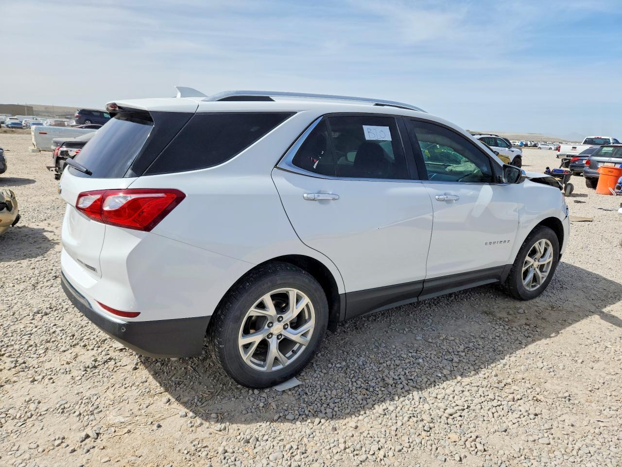 2018 Chevrolet Equinox Premier - Image 3