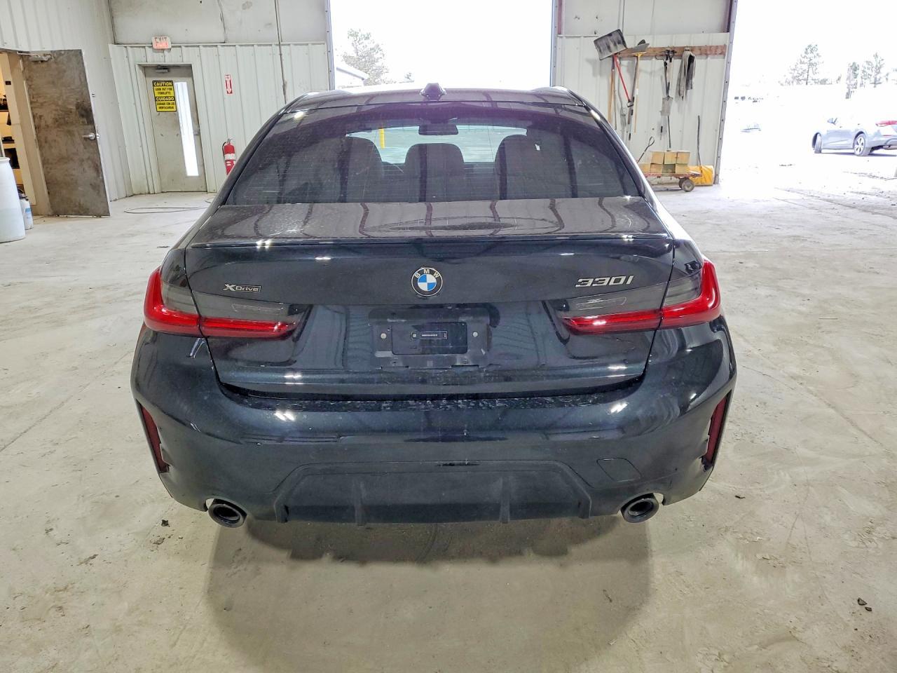 2026 BMW 330Xi - Фото 6