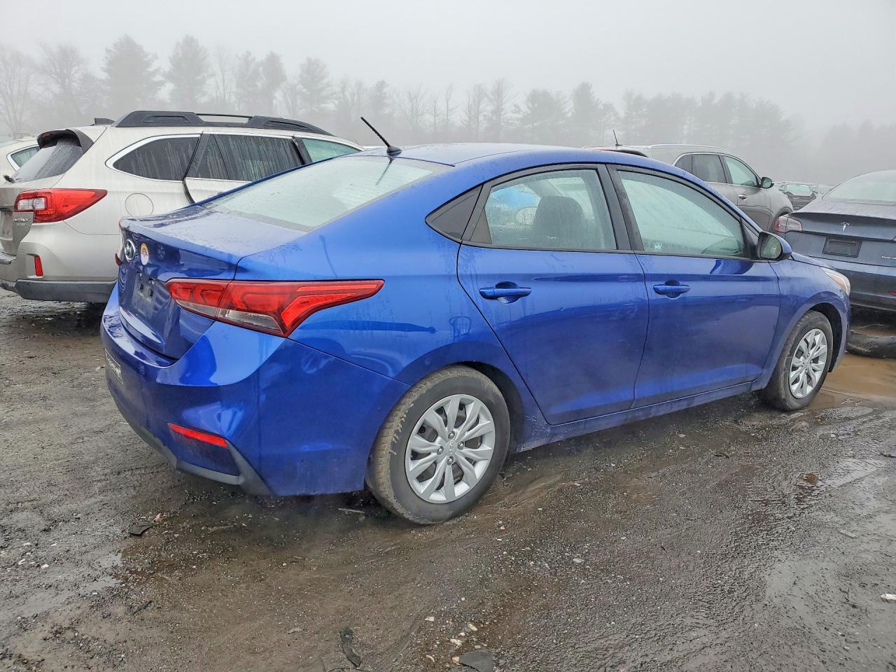 2019 Hyundai Accent Se - Фото 3