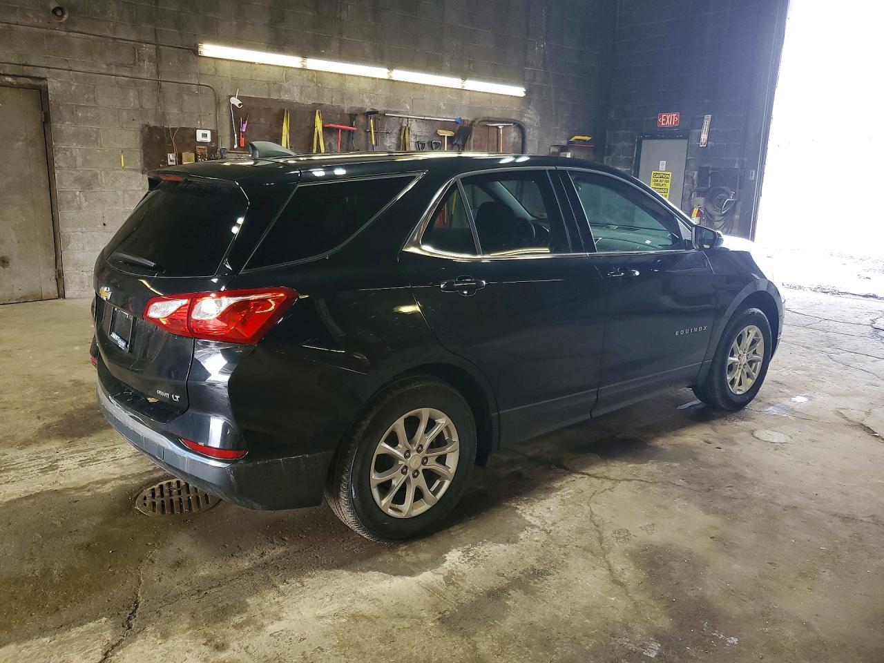 2020 Chevrolet Equinox Lt - Image 3