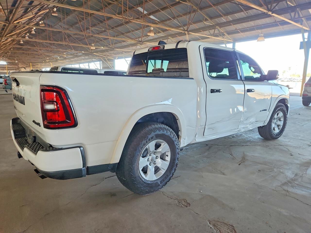 2025 Ram 1500 Laramie - Фото 3