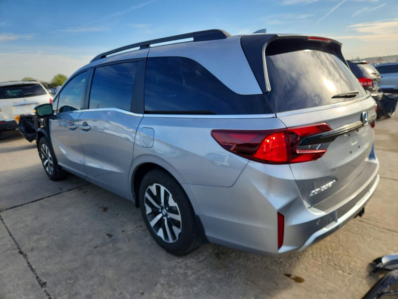 2026 Honda Odyssey Exl - Фото 2
