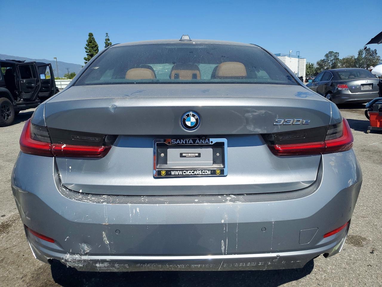 2023 BMW 330E - Фото 6