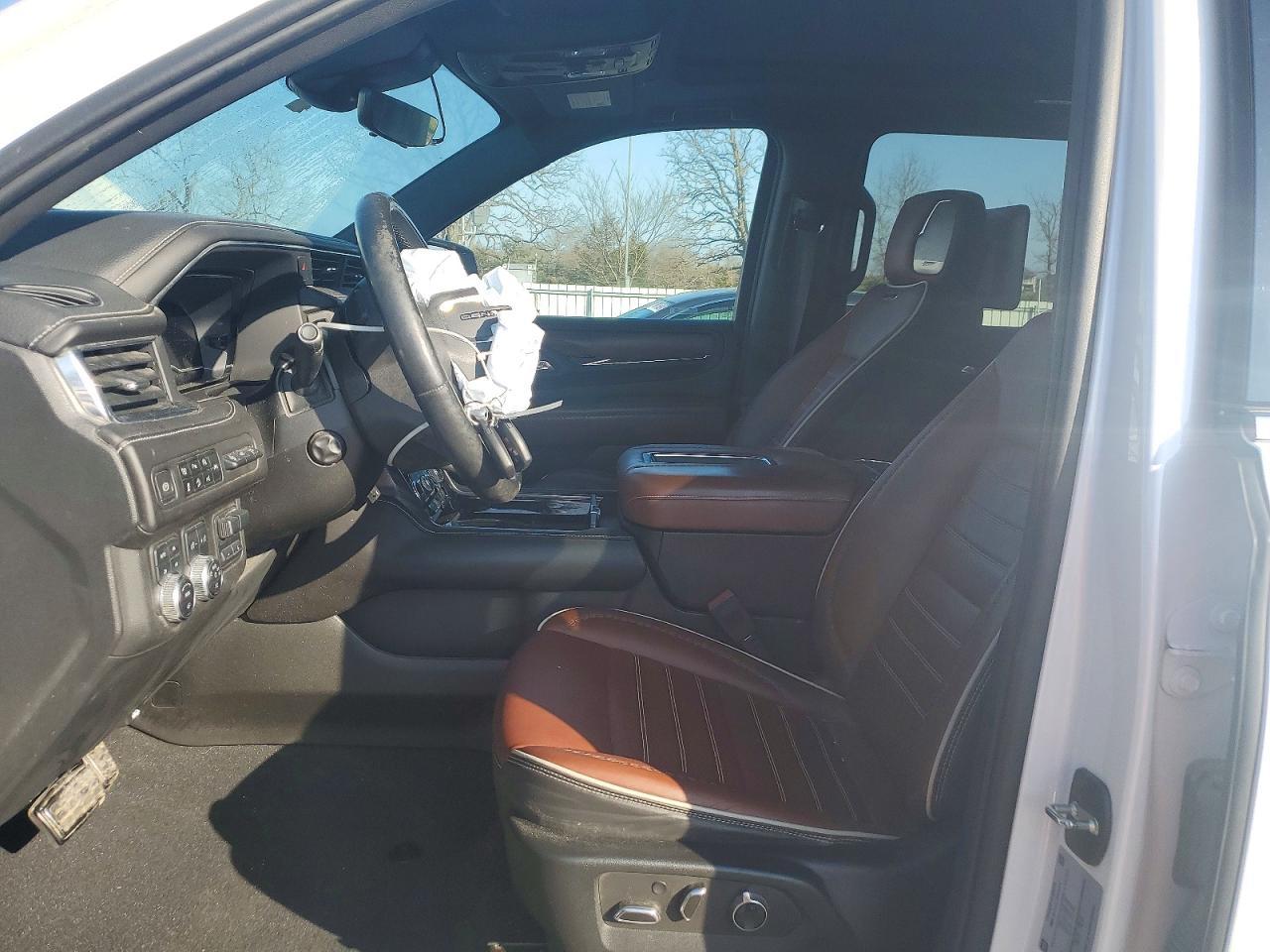 2023 GMC Yukon Xl Denali Ultimate - Фото 7