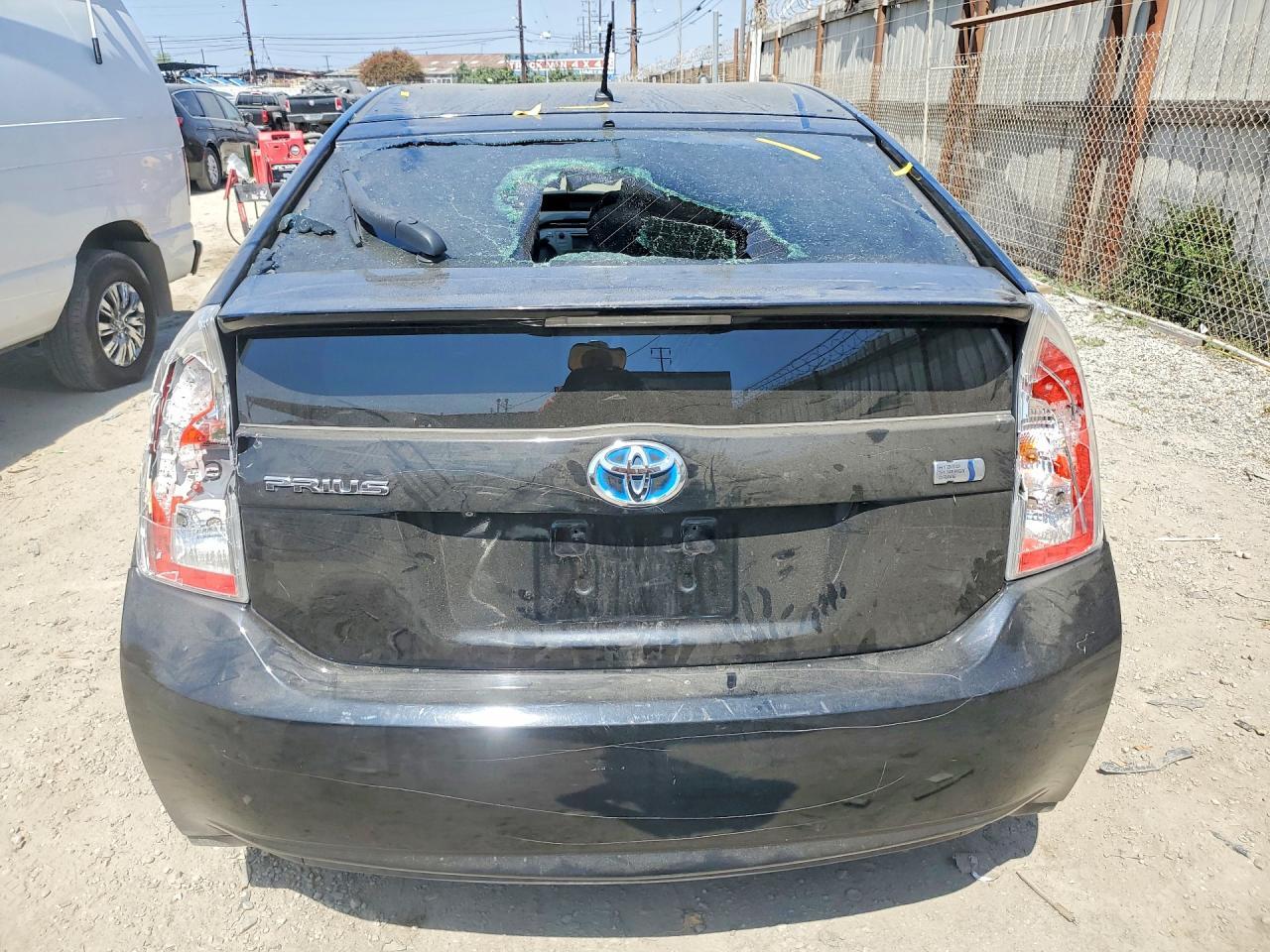 2015 Toyota Prius Two - Image 6