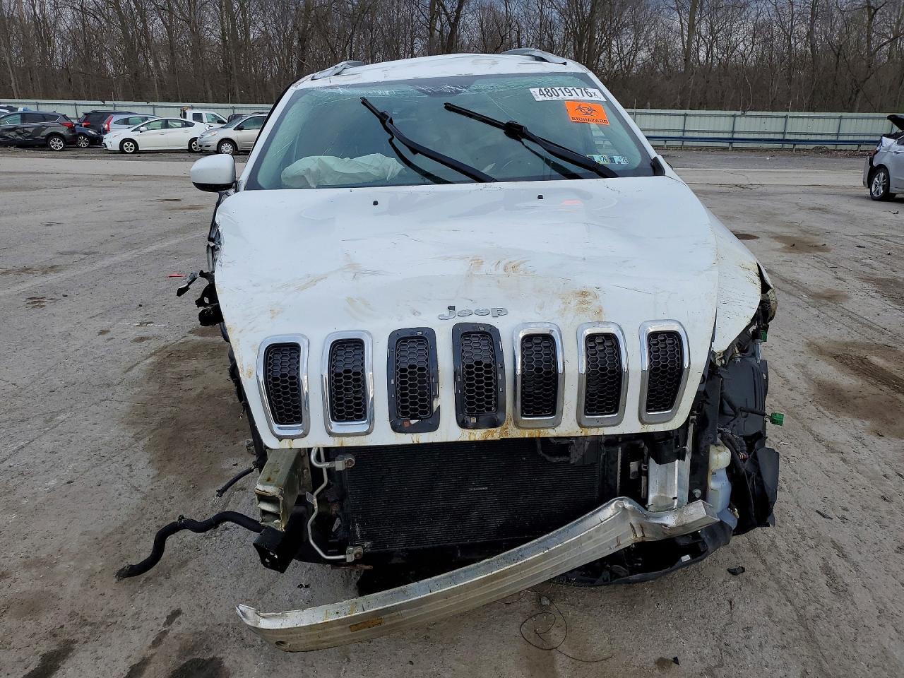 2016 Jeep Cherokee Latitude - Image 5
