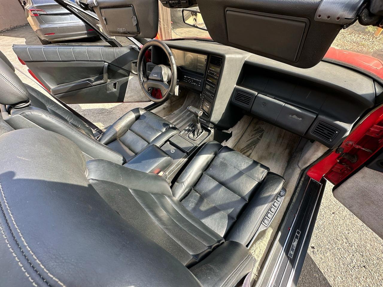 1989 Cadillac Allante - Фото 5