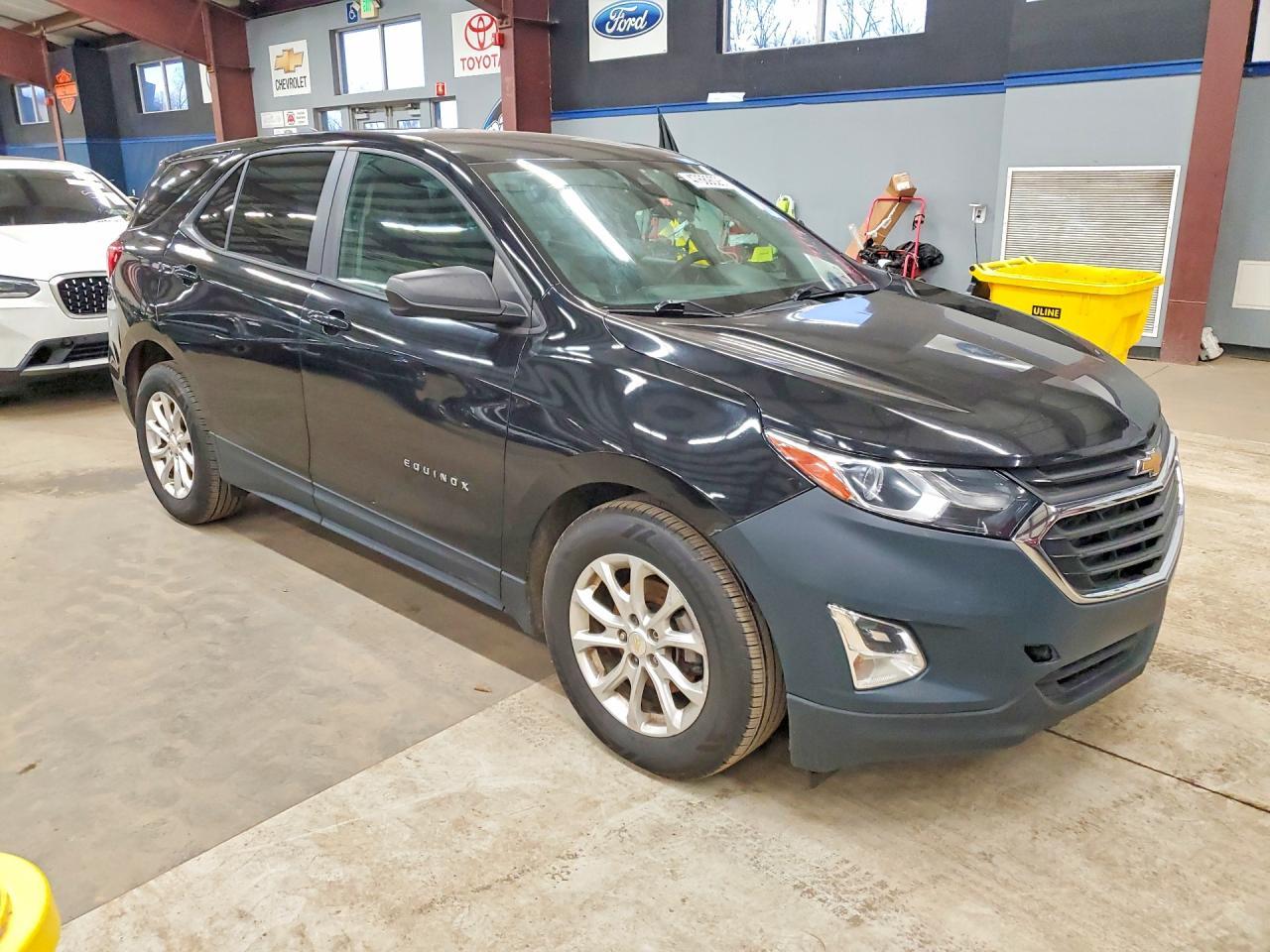 2021 Chevrolet Equinox Ls - Image 4