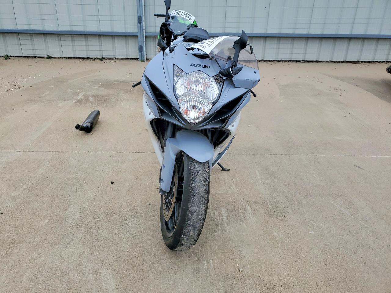 2022 Suzuki Gsx-R600 - Image 2