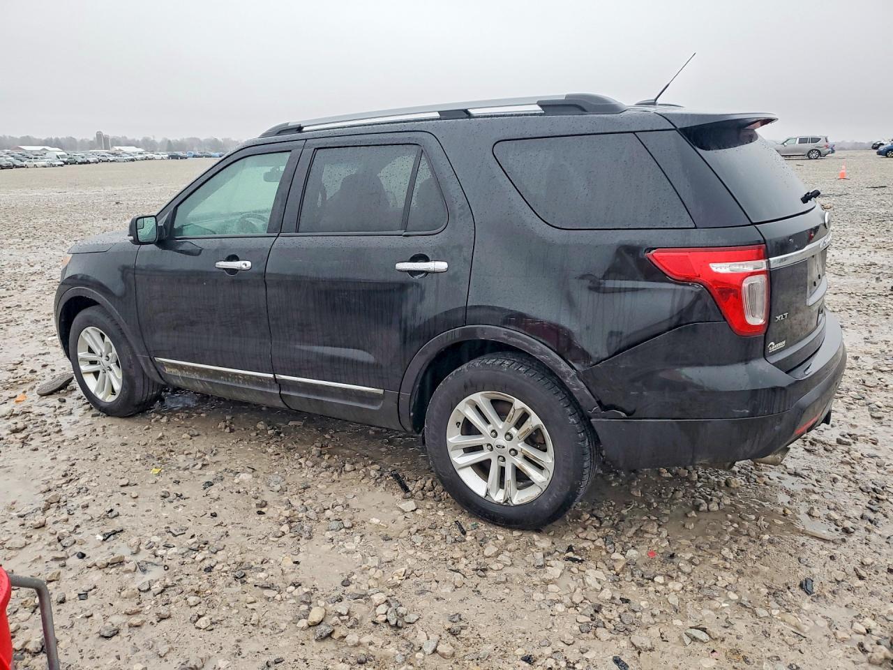 2014 Ford Explorer Xlt - Фото 2