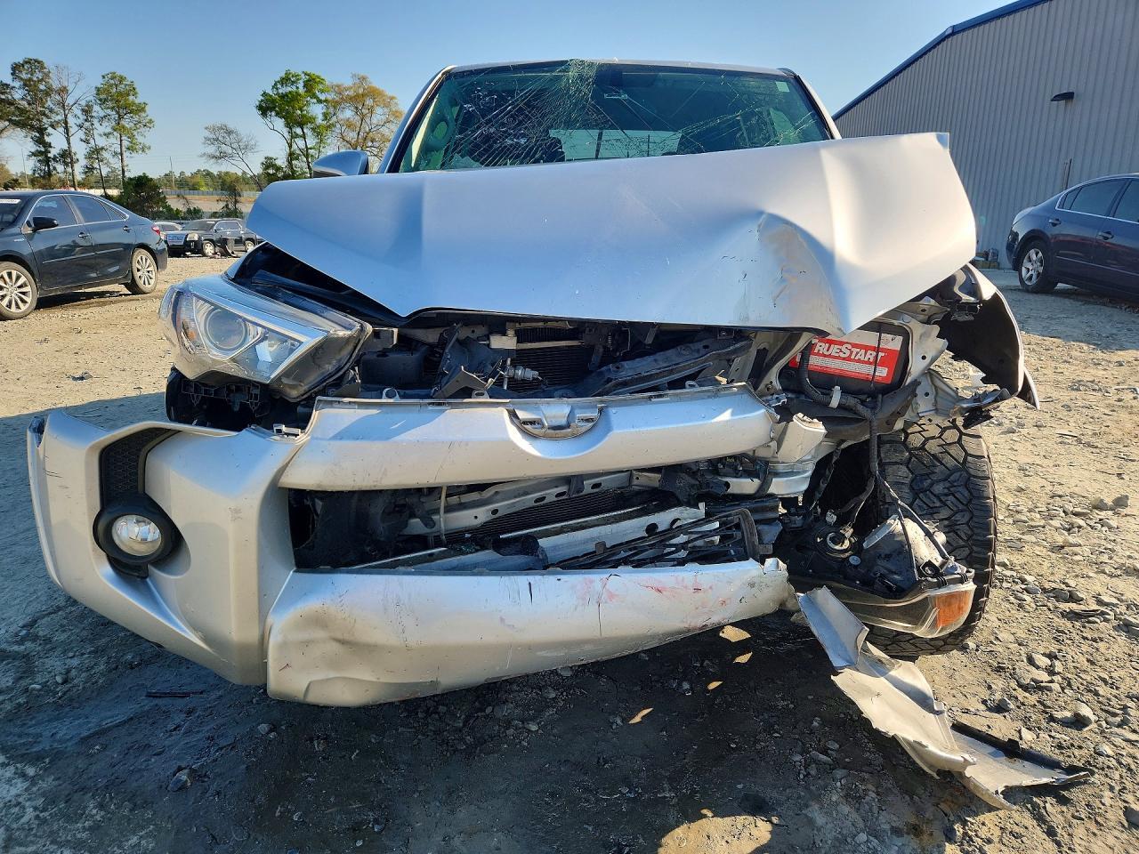 2018 Toyota 4Runner Sr5 - Image 5
