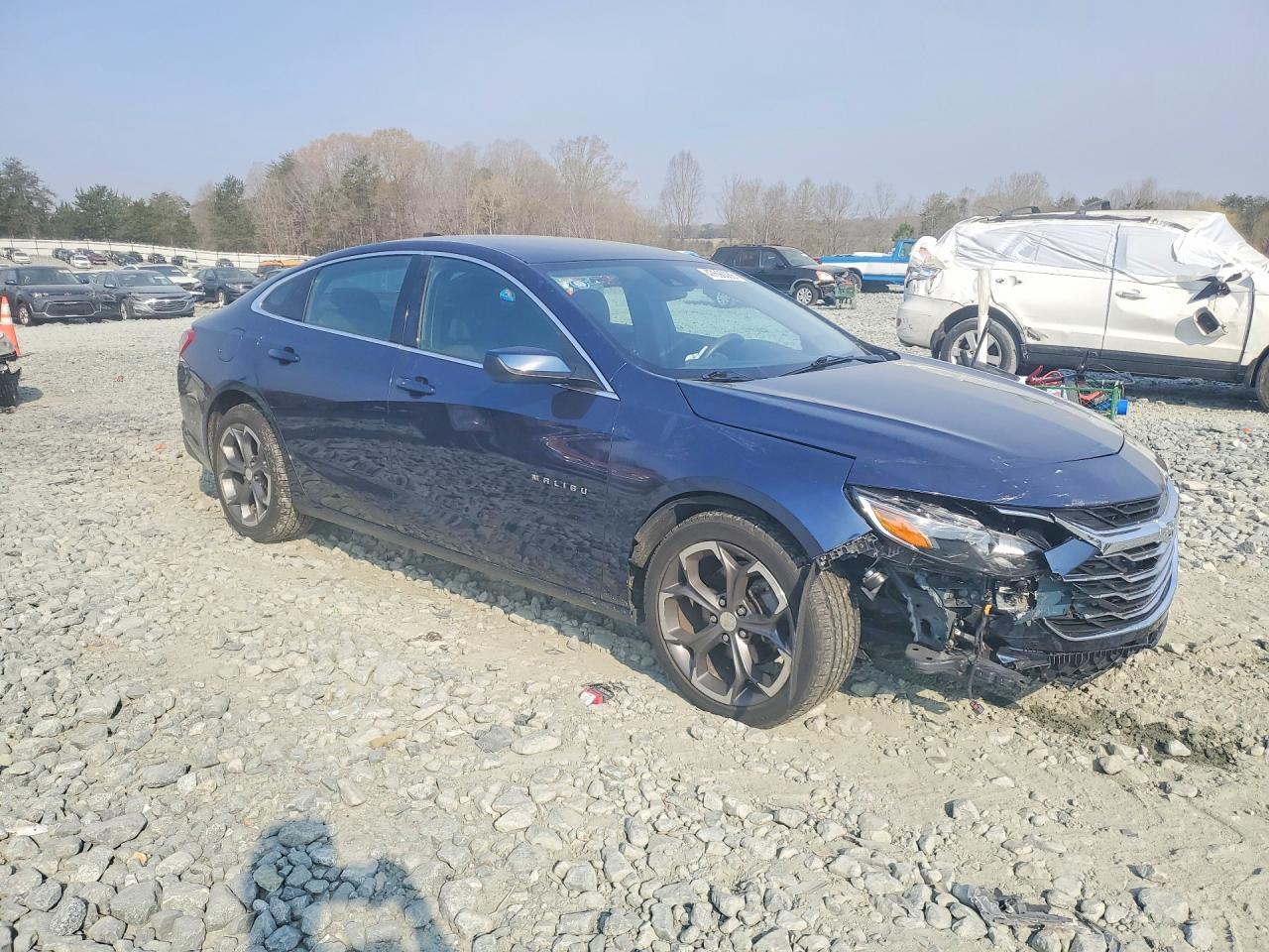 2022 Chevrolet Malibu Lt - Фото 4