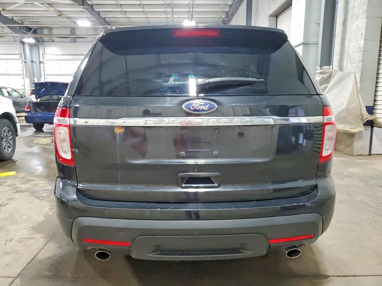 2012 Ford Explorer - Image 6