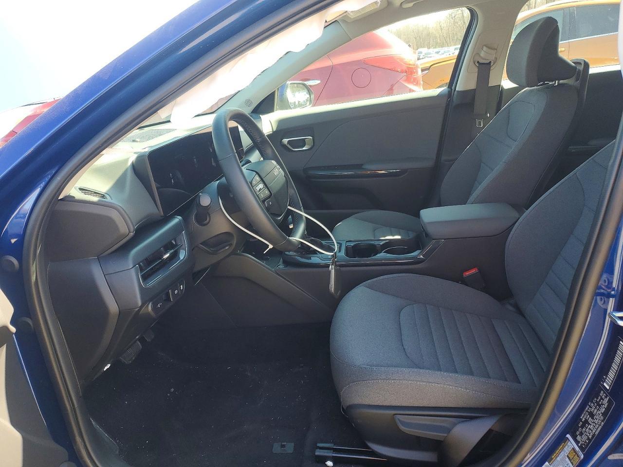 2025 Kia K4 Ex - Фото 7