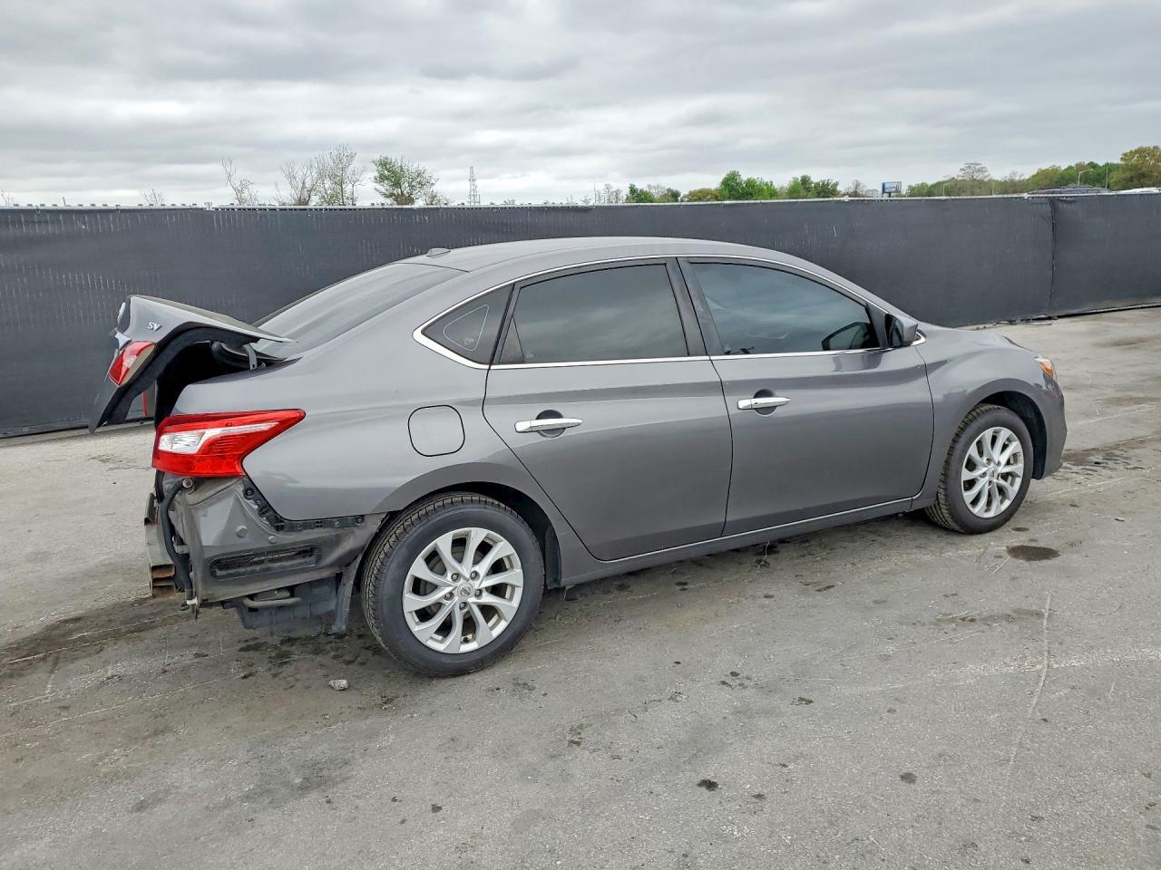 2019 Nissan Sentra Sv - Image 3